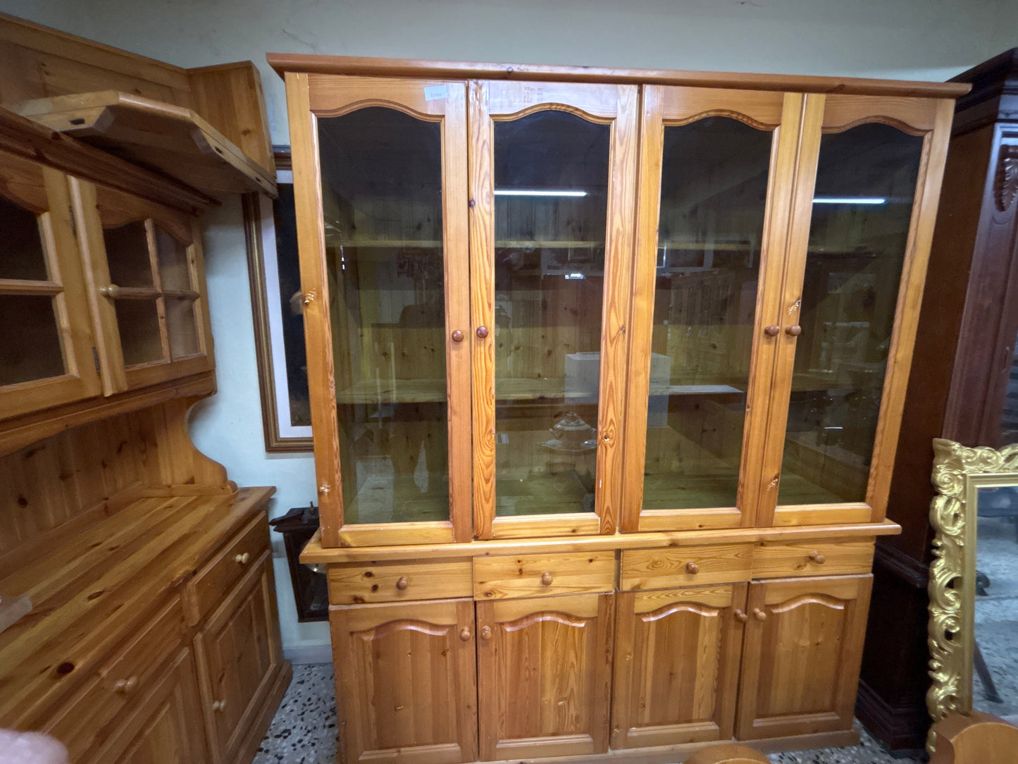 Cristalliera in legno massello con ante in vetro – 187x49x214 cm Mercatino Usato Crotone
