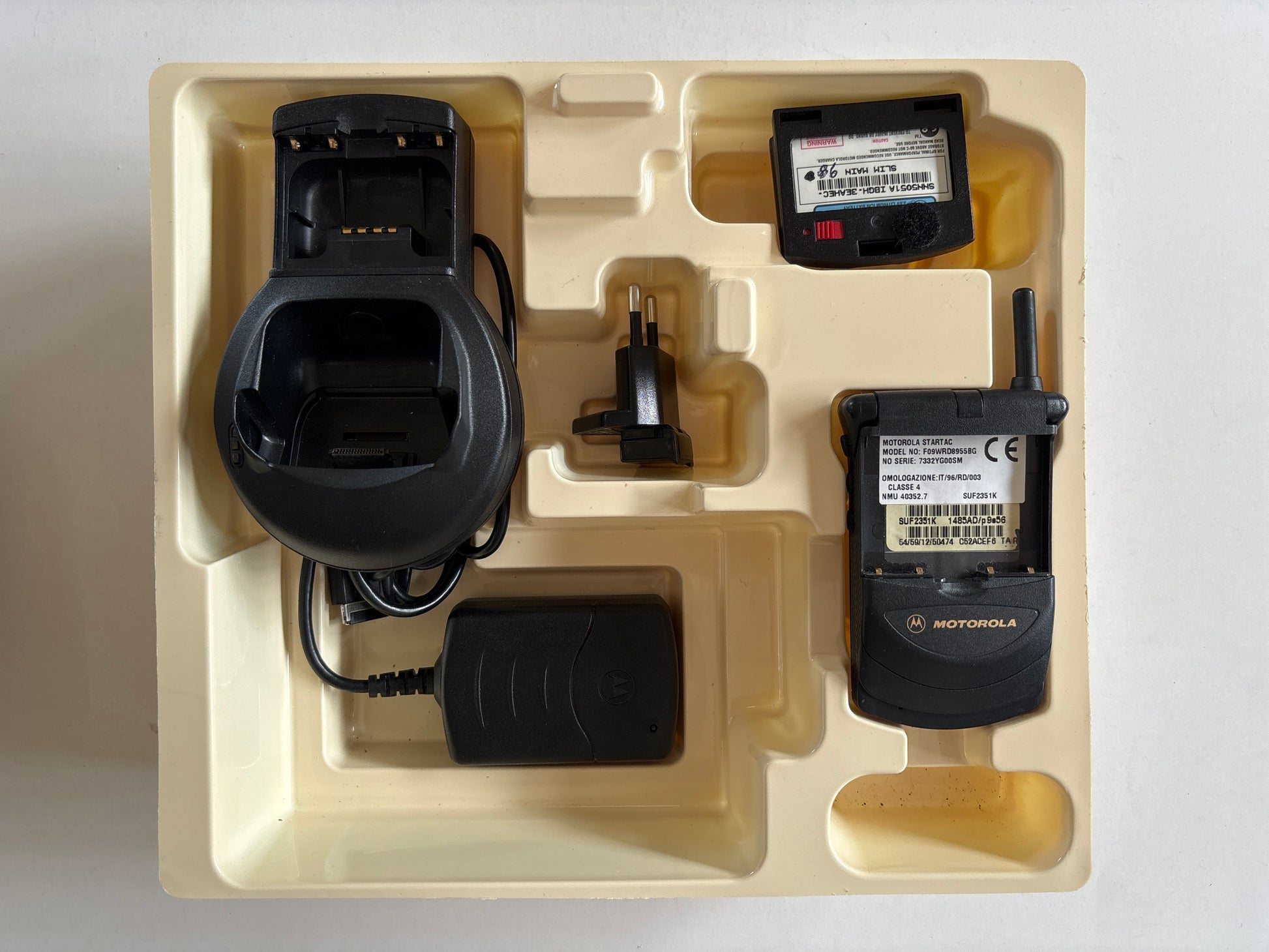 Motorola StarTAC TIM Vintage ETACS Completo Box Originale Funzionante Mercatino Usato Crotone