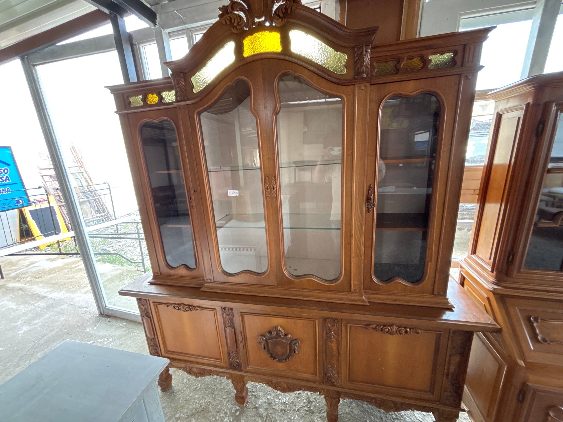 Cristalliera Vetrina Antica Stile Classico Legno Massello Intagliata Vintage 205x236cm Mercatino Usato Crotone