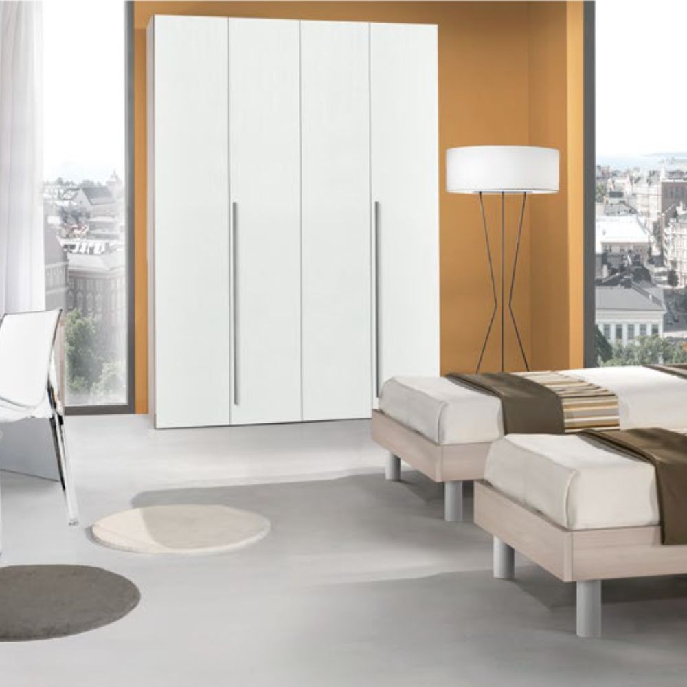 Armadio Urano 4 ante battenti bianco larice con maniglia in alluminio Effezeta
